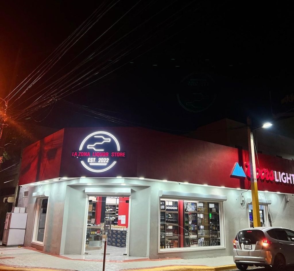 Música en exceso alrededor de liquor store en Villa Consuelo no deja en paz a vecinos