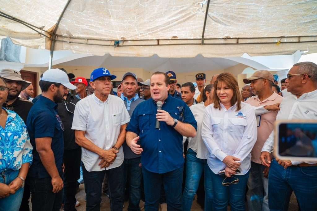PALIZA LLAMA A TREGUA POLÍTICA POR NAVIDAD