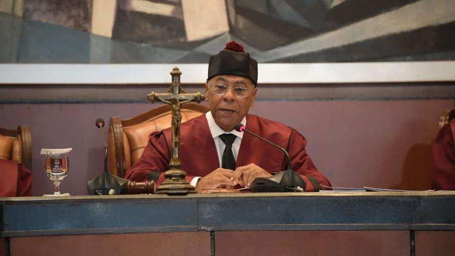 Milton Ray Guevara afirma que ninguna modificación a la Constitución ha quebrantado sus principios y valores