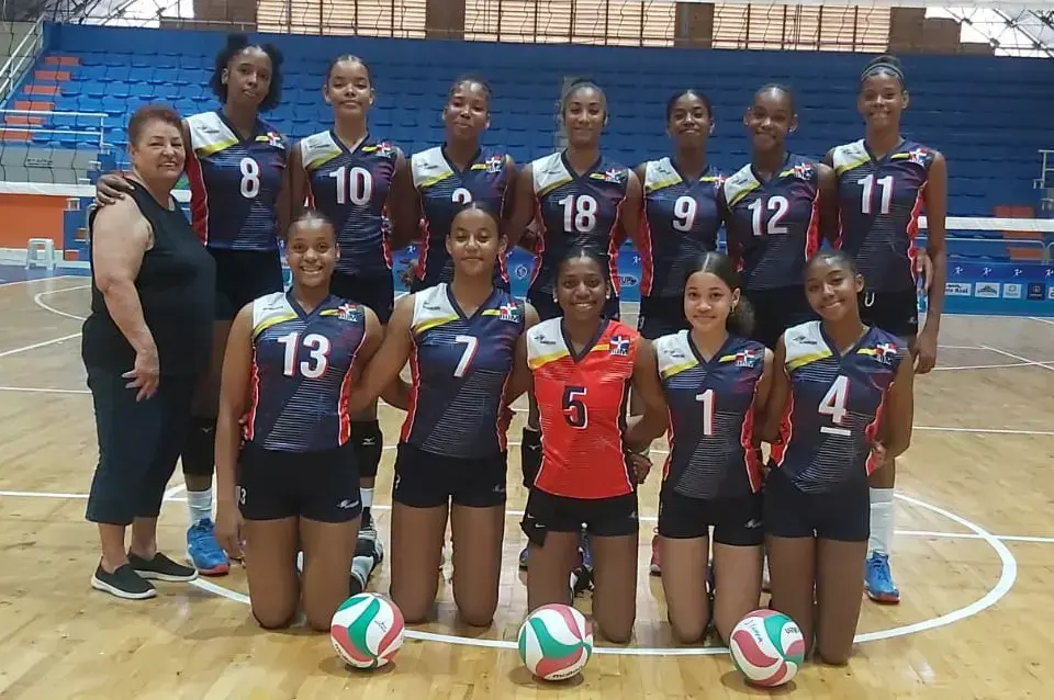 Voleibol RD hace historia en U-17
