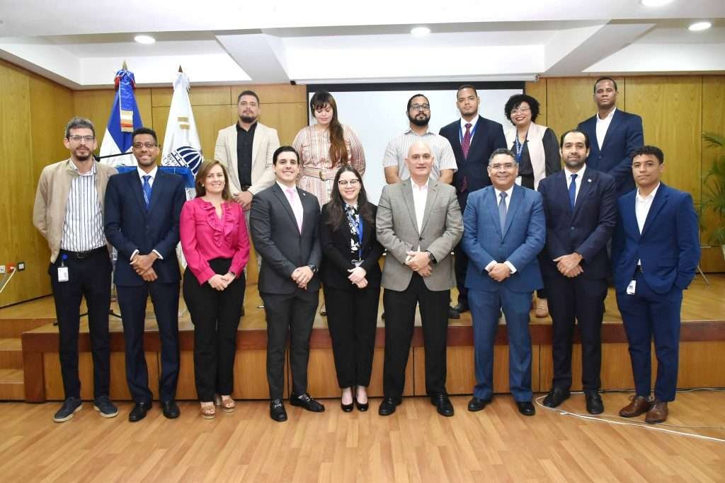 Ministerio de Economía realiza seminario de Economía, Finanzas y Ciencias Sociales