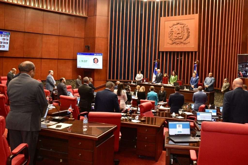 Diputados de ultramar aseguran contrato de Aerodom será aprobado por el Senado