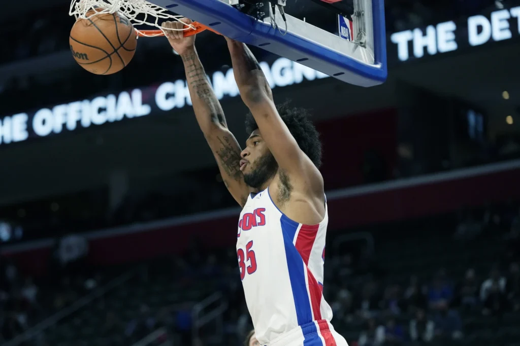 Los Pistons envían a Bagley y Livers a los Wizards a cambio de Gallinari y Muscala