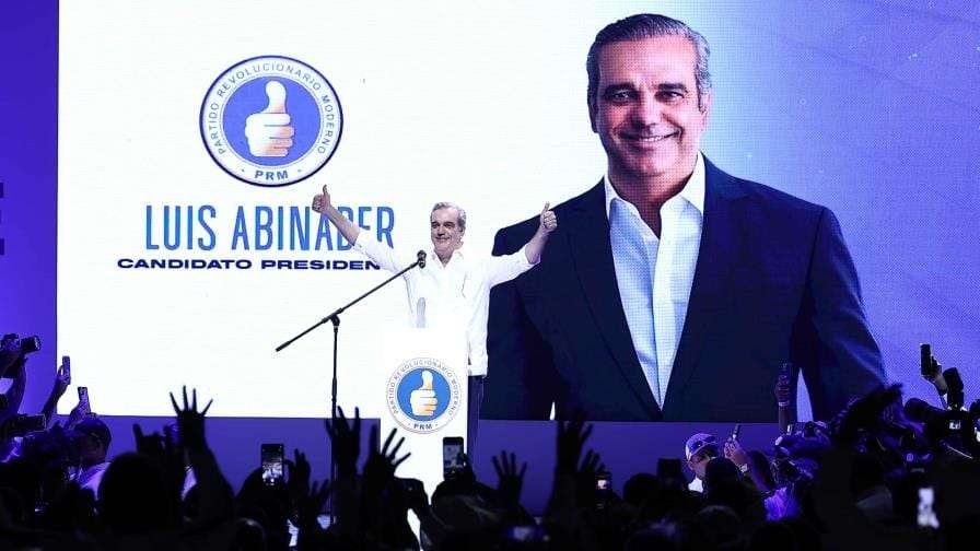 Dirección Ejecutiva del PRM aprueba reforma constitucional propuesta por Luis Abinader