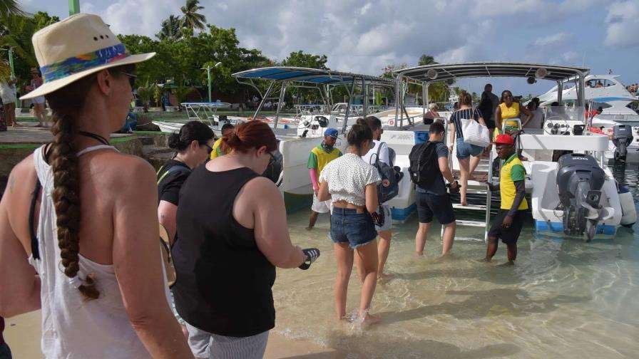 Seis de cada 10 turistas extranjeros realizan actividades fuera de los hoteles