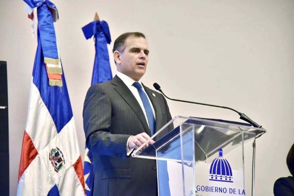 Gobierno señala eliminación del anticipo y aumento salarial, entre las medidas en favor de la población