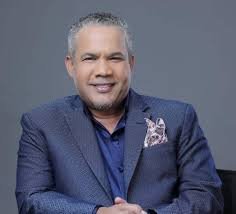 Héctor Acosta informa que avanza su recuperación del cáncer
