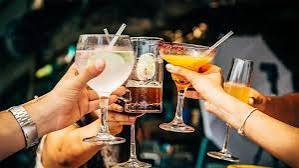 Las bebidas alcohólicas podrían tener advertencias sobre riesgo de cáncer