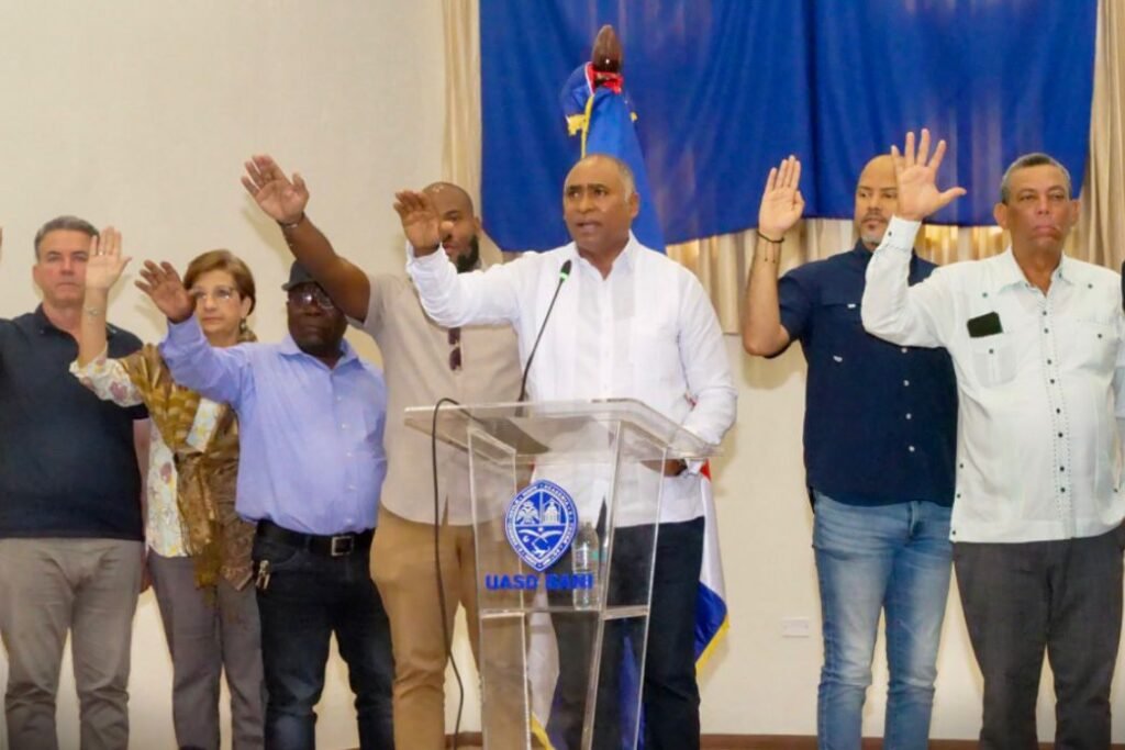 Senador Julito Fulcar para elaboración del Plan Estratégico de Desarrollo Sostenible de Peravia