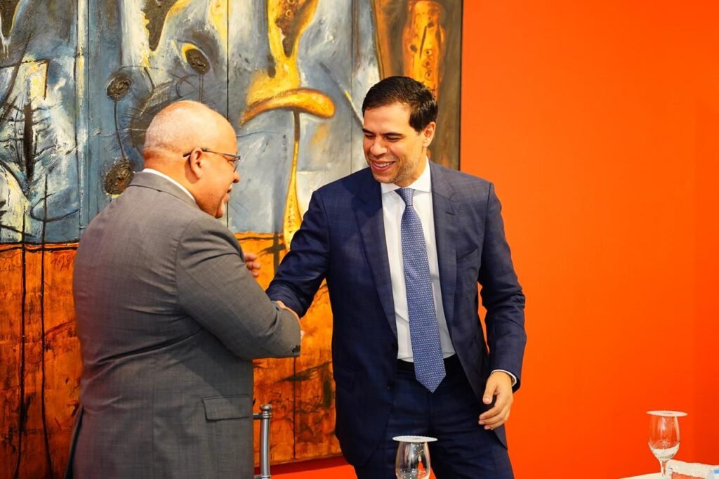 Ministerio de Cultura y Promipyme anuncian procedimiento de acceso a fondo de RD$500 millones