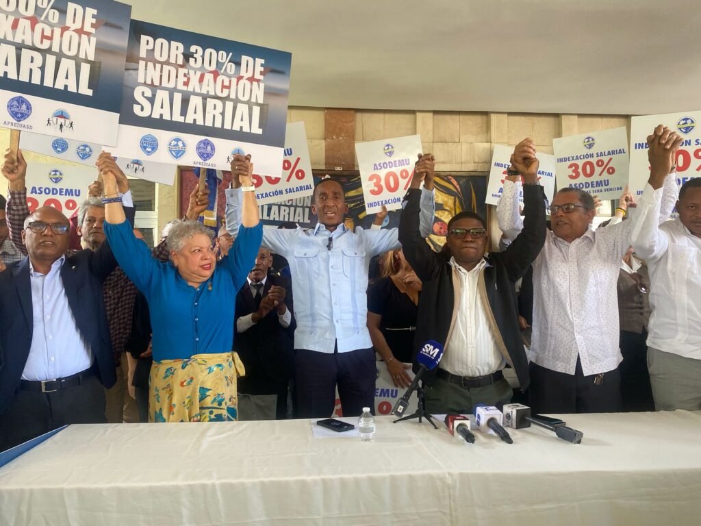 Gremios de la UASD piden 30% aumento salarial