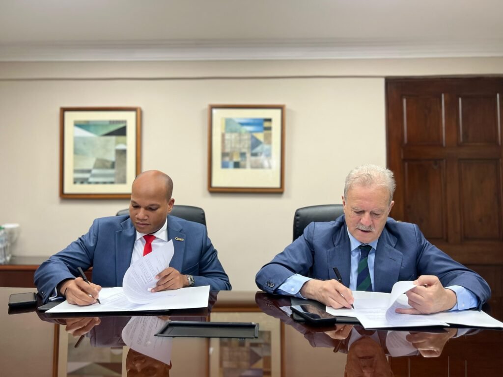 CAESCO y NEXT EDUCACIÓN se unen para llevar formación internacional de alto nivel a RD