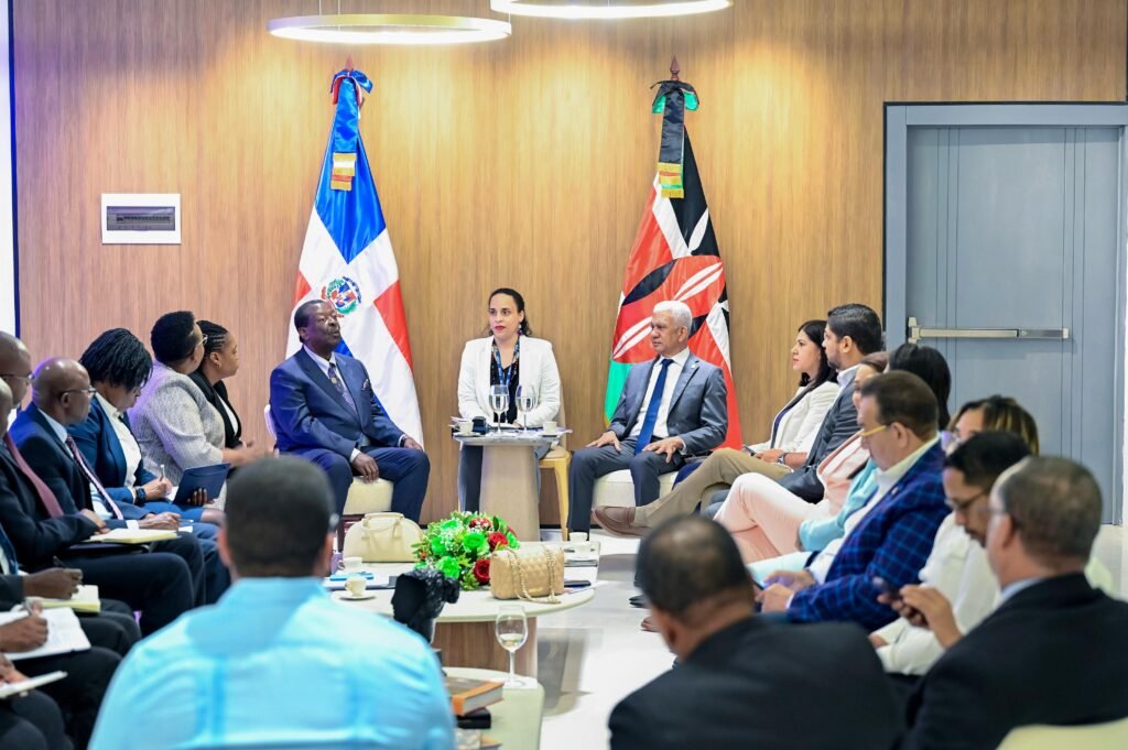 En visita de canciller keniano en el Senado se trata tema externa de Haití