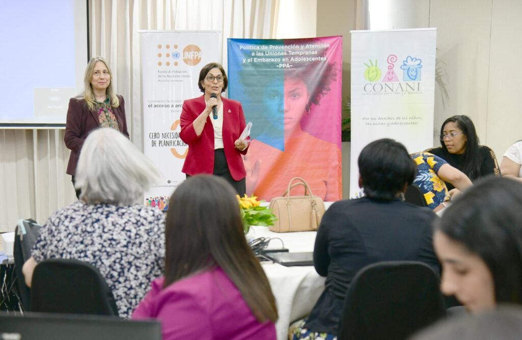 Refuerzan acciones para reducir embarazos en adolescentes
