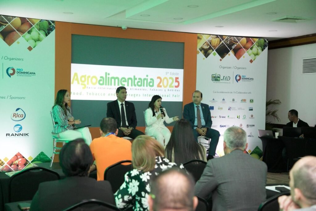 Conferencias técnicas impulsan la sostenibilidad en el agro dominicano
