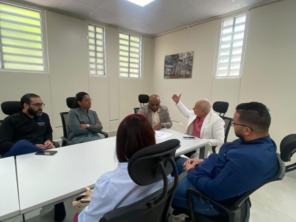 Director del Musa y Dirección Regional de Salud trabajan para fortalecer la limpieza y servicios del centro médico