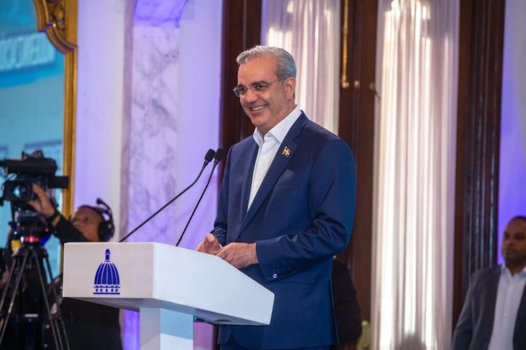 Abel Madera lamenta que el presidente Abinader no se reelija