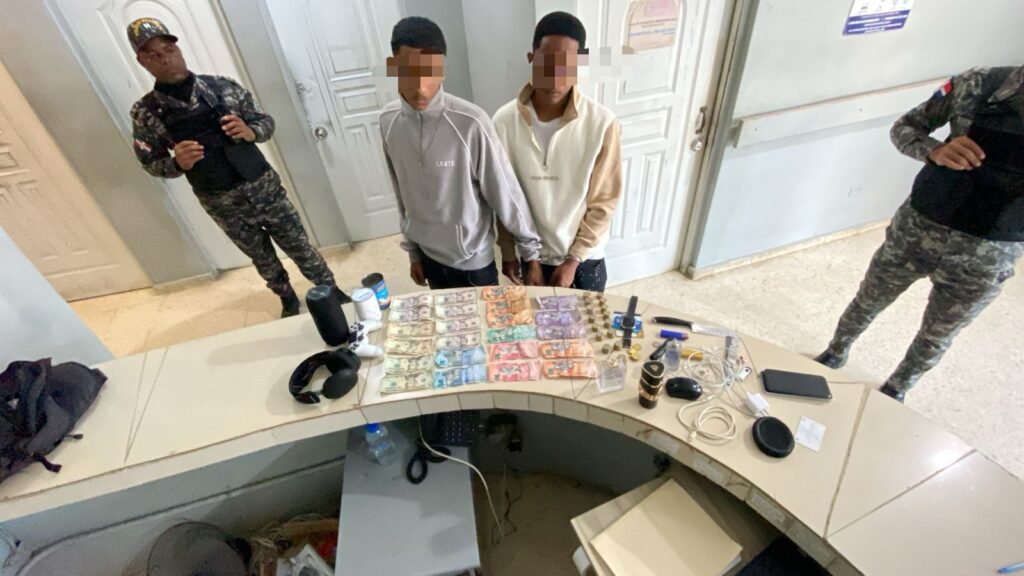 Dicrim apresa a “Cara Cortada”, “El Pato” y “Javi” acusados de múltiples robos en el Mirador Sur, D.N
