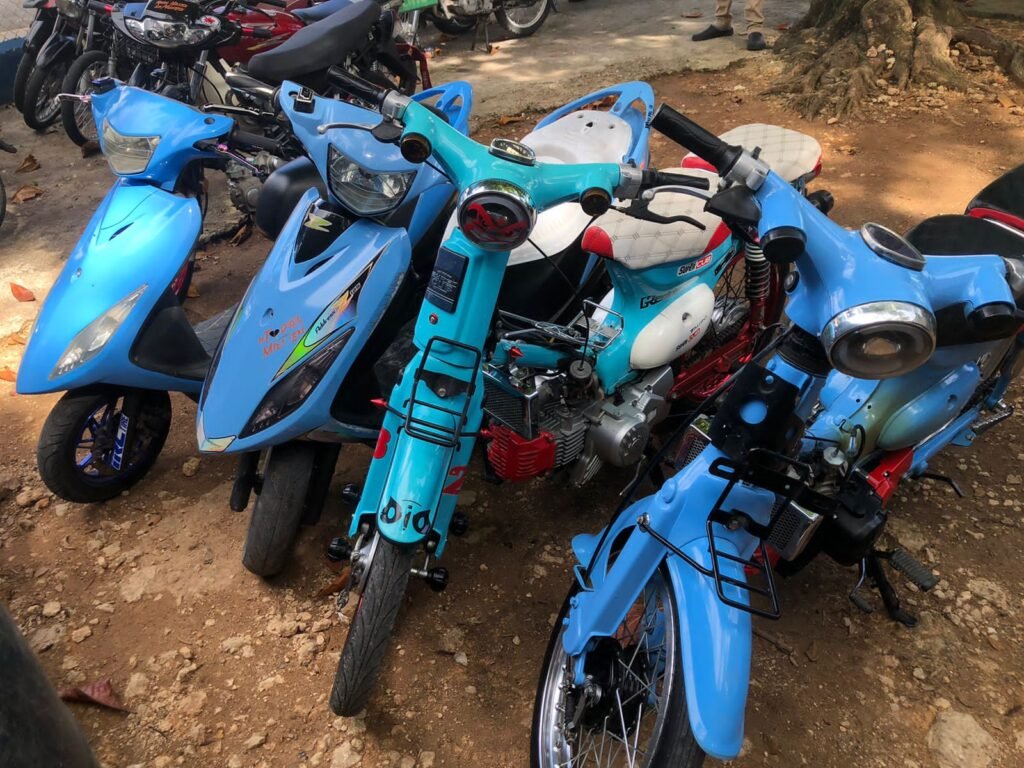 Policía incauta cuatro motocicletas y detiene a tres jóvenes por carreras clandestinas