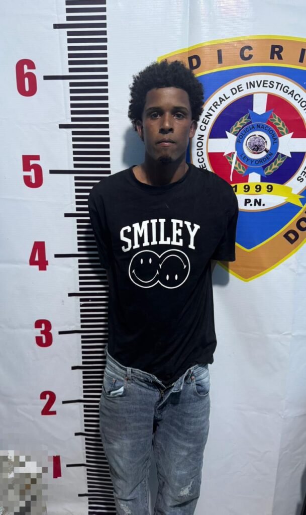 Policía Nacional apresa hombre que entró a banco Popular en Higüey, y simuló que cometería un asalto