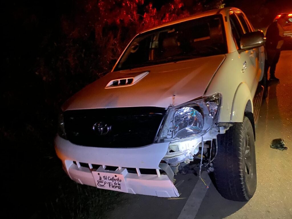 Policía Nacional recupera en San Juan camioneta robada en la provincia Elías Piña