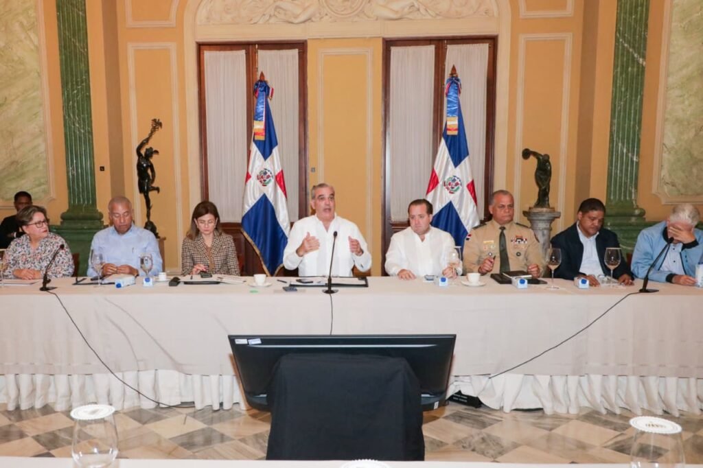 Daños de tormenta Melissa costarán al Gobierno 12 mil millones de pesos