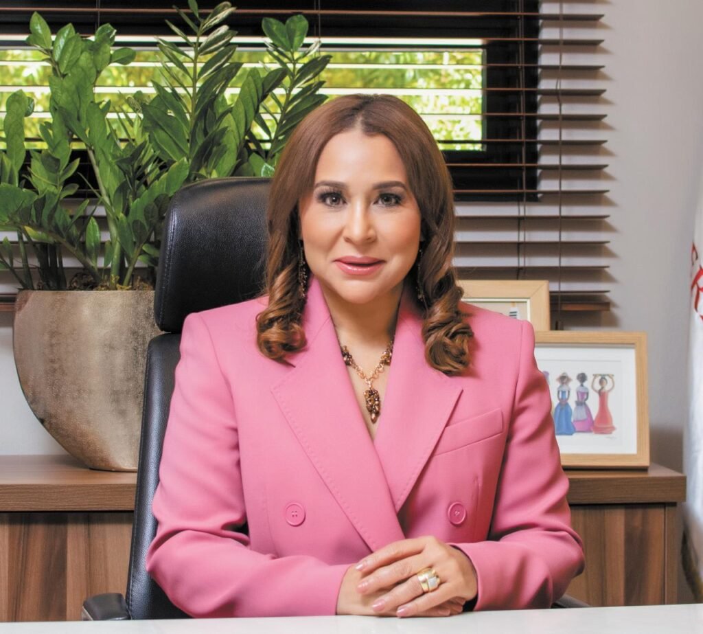 Abinader designa nuevos titulares en Agricultura, Mujer, la DGII y Gabinete Social