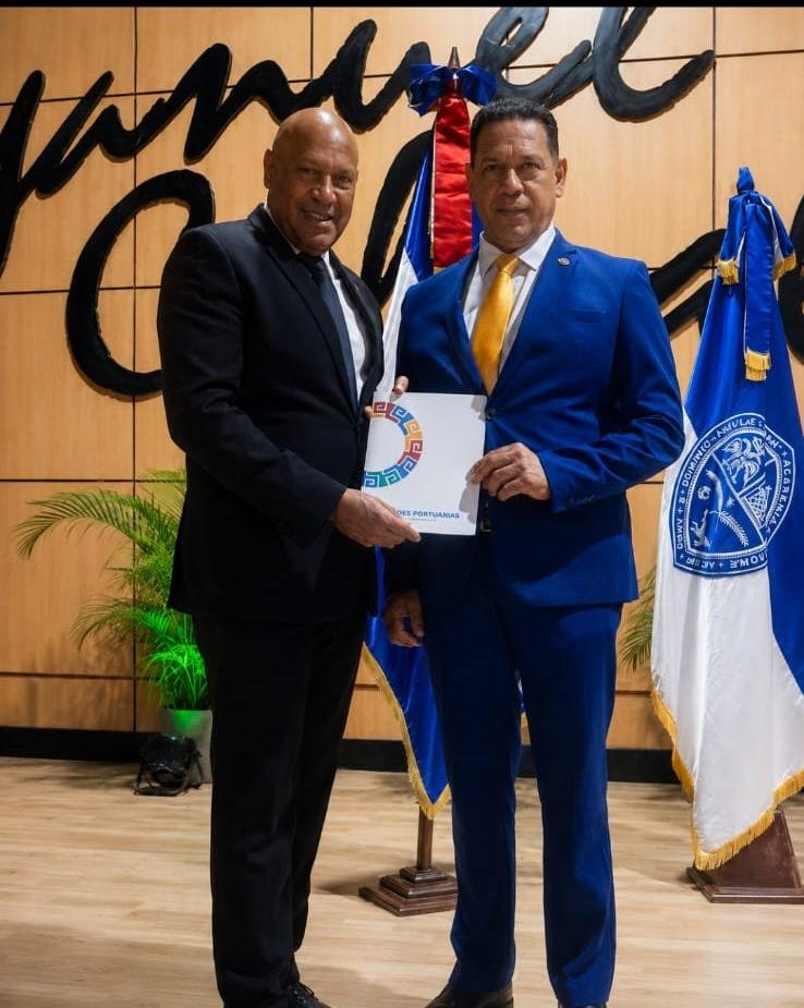 Presidente de COPYMECON recibe reconocimiento por sus buenas prácticas y aportes al desarrollo urbano sostenible