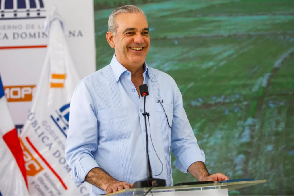 Popularidad de Abinader se mantiene por encima del 51 %, según encuesta Abinader