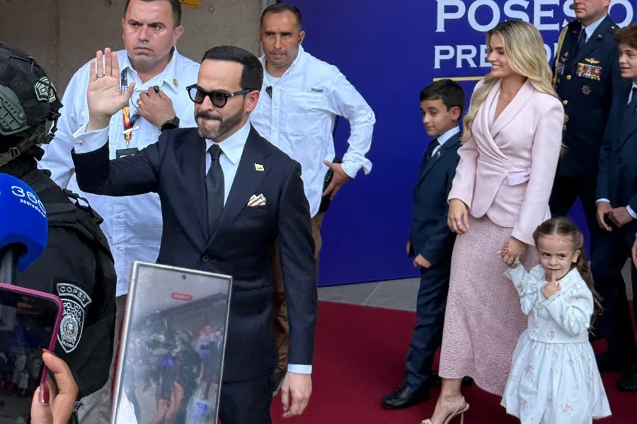 Abelardo de la Espriella jura como presidente de Colombia para el periodo 2026-2030 Abelardo de la Espriella