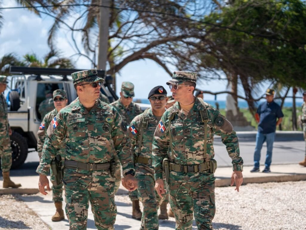 El comandante general del Ejército inicia recorrido de inspección operacional en la frontera sur frontera sur